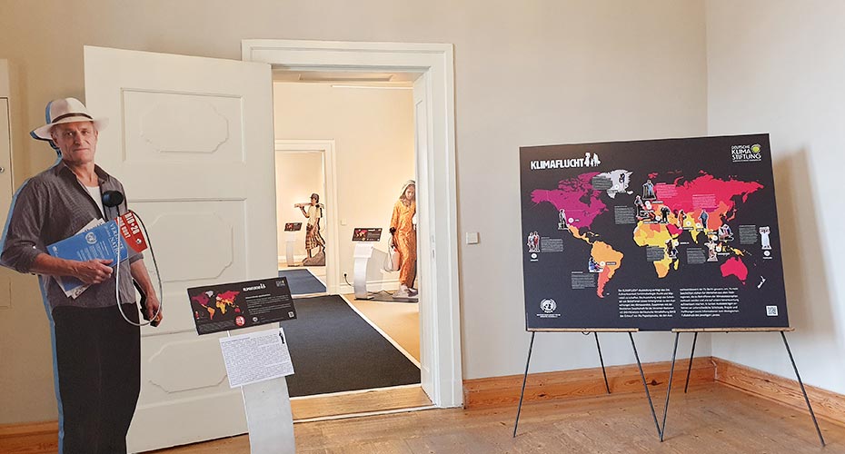 © Hoyerswerda Die Klimaflucht-Ausstellungsexponate erstrecken sich über mehrere Räume.
